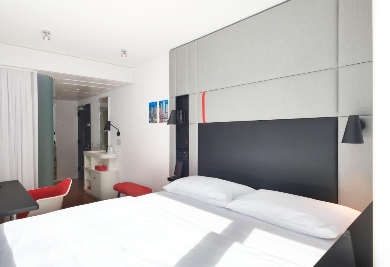 Hotel Citizenm Downtown 4*